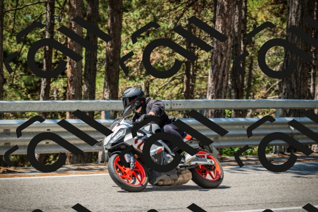 202508091207-DSC04469_c1_