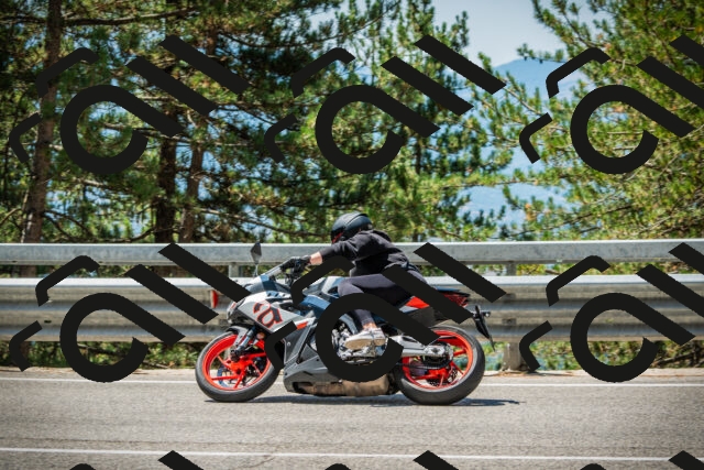 202508091207-DSC04470_c1_