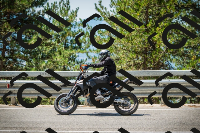 202508091228-DSC04707_c1_