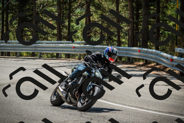 202508091235-DSC04783_c1_