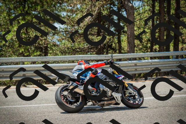 202508091238-DSC04821_c1_