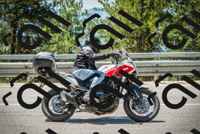 202508091242-DSC04864_c1_