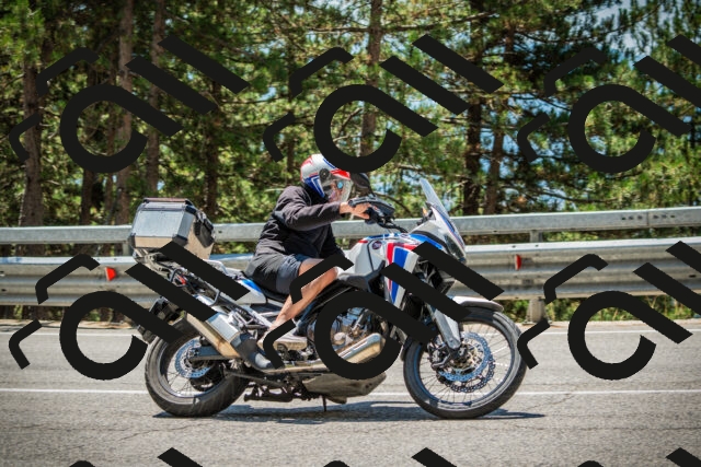 202508091242-DSC04867_c1_