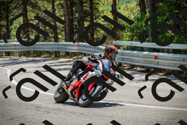 202508091248-DSC04900_c1_