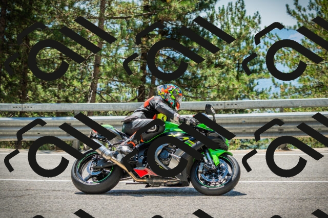 202508091248-DSC04902_c1_