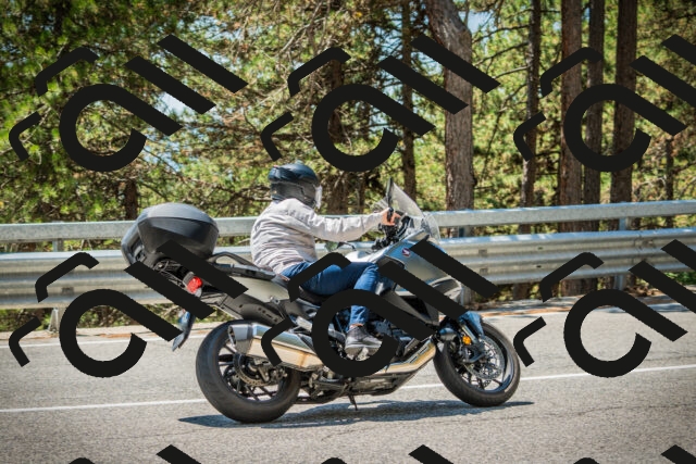 202508091252-DSC04982_c1_