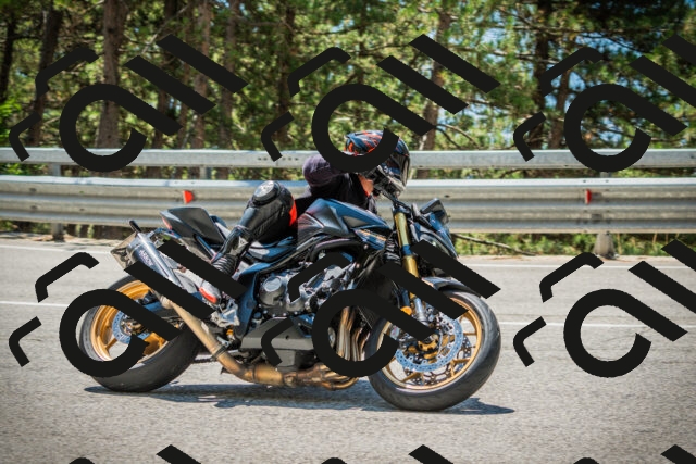 202508091253-DSC04987_c1_