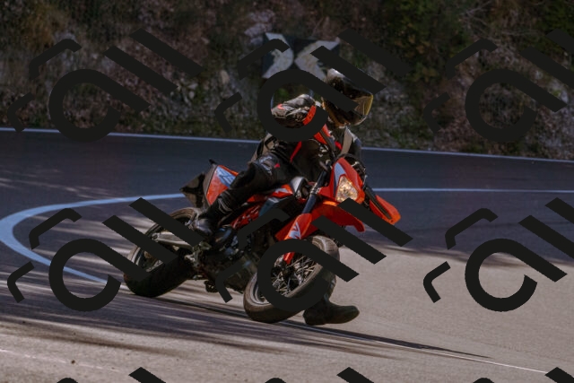 202508091050-_DSC5772_d1_