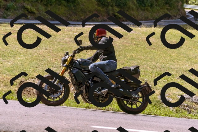 202508091120-_DSC5876_d1_