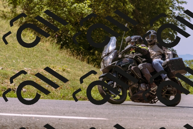 202508091134-_DSC5981_d1_