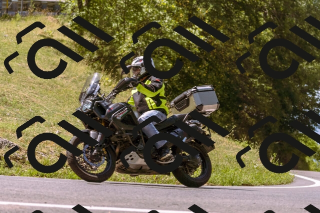 202508091142-_DSC5996_d1_