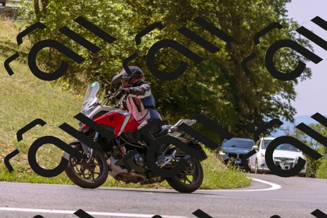 202508091203-_DSC6111_d1_