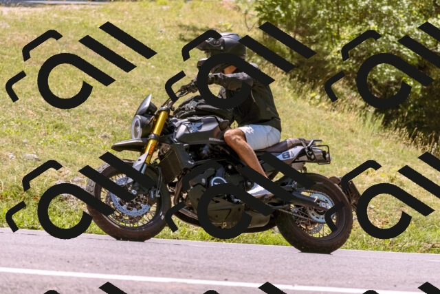 202508091221-_DSC6187_d1_