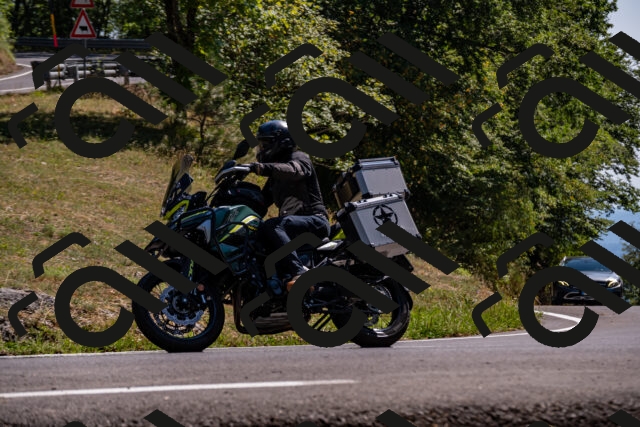 202508091529-_DSC2380_d2_