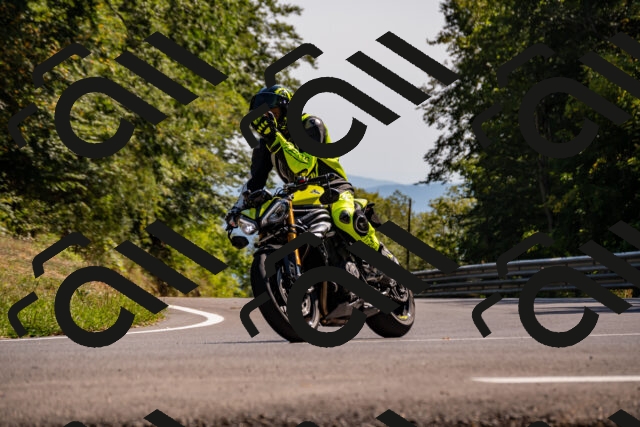 202508091607-_DSC2494_d2_