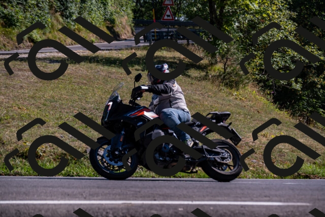 202508091629-_DSC2520_d2_