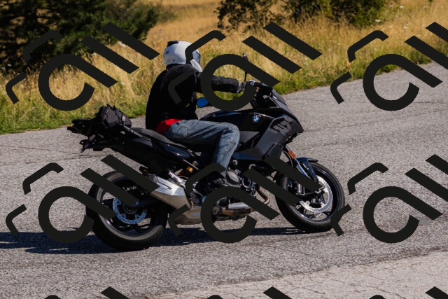 202508091020-_04A9235_c3