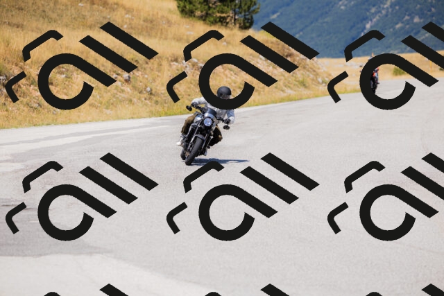 202508091305-_04A0243_c3