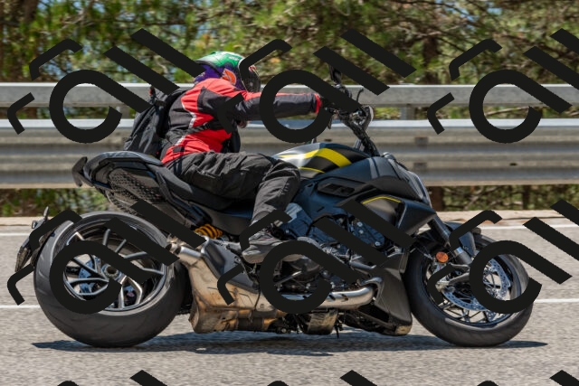 202508091308-DSC_2945_c4_