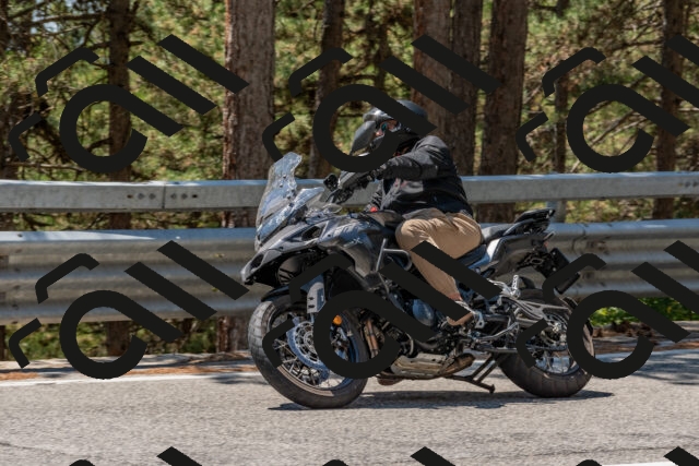 202508091312-DSC_2982_c4_