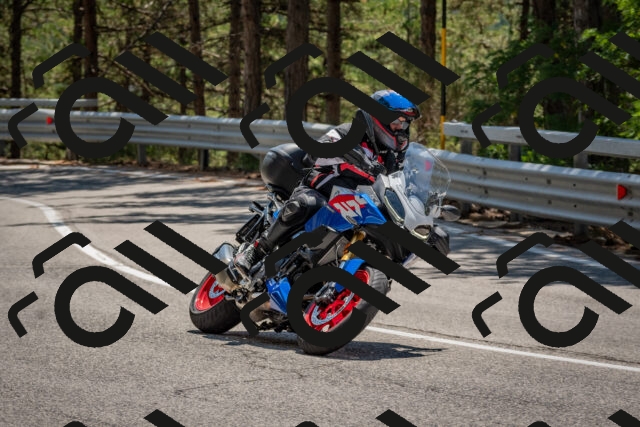 202508091315-DSC_3010_c4_