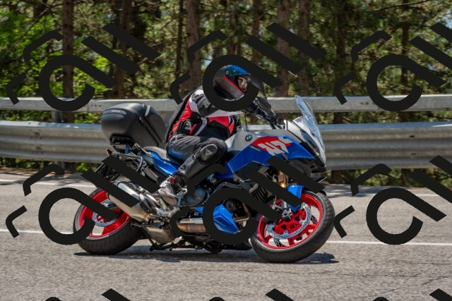 202508091315-DSC_3011_c4_