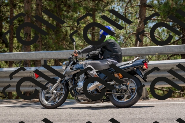 202508091321-DSC_3065_c4_