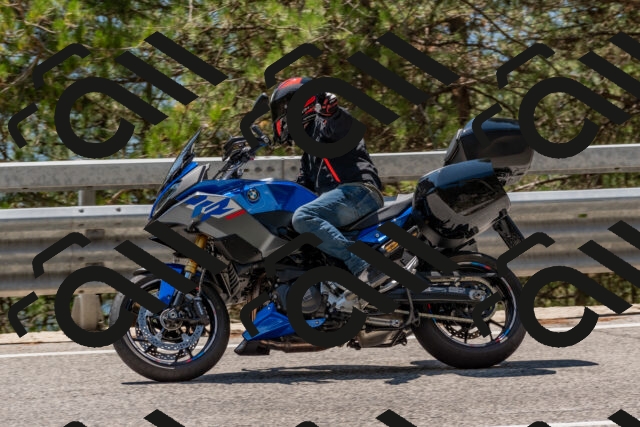 202508091321-DSC_3072_c4_