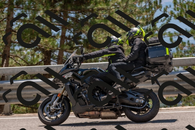 202508091349-DSC_3199_c4_