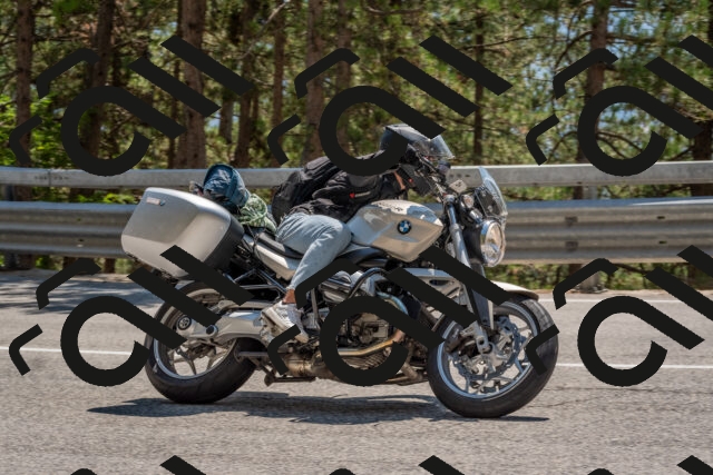 202508091408-DSC_3331_c4_