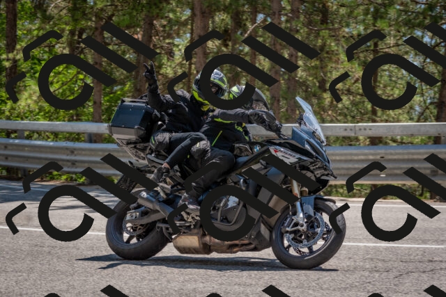 202508091411-DSC_3359_c4_