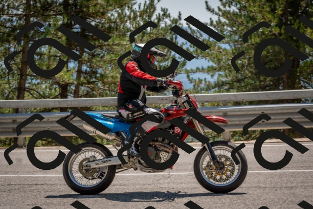 202508091420-DSC_3388_c4_