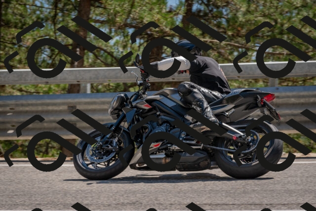 202508091507-DSC_3724_c4_