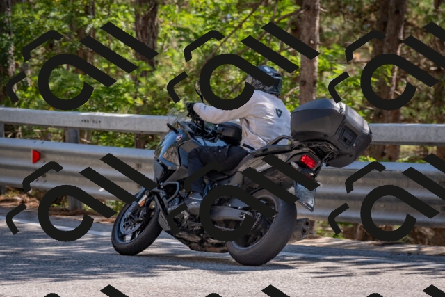 202508091518-DSC_3785_c4_