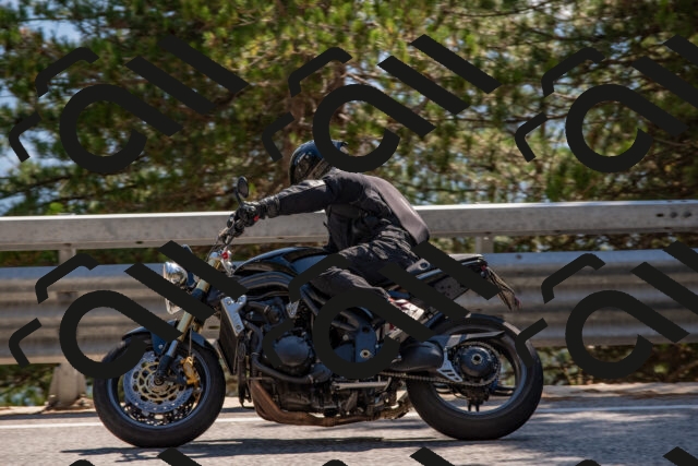 202508091540-DSC_3925_c4_