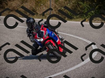 20250810112211-_5002554_am_