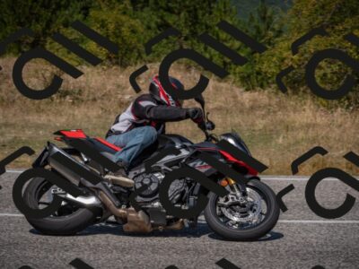 20250810121943-_5003471_am_