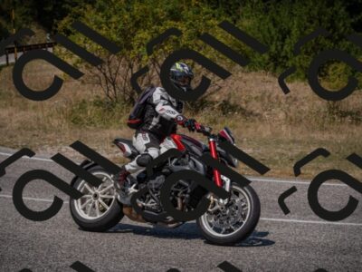 20250810123906-_5003856_am_