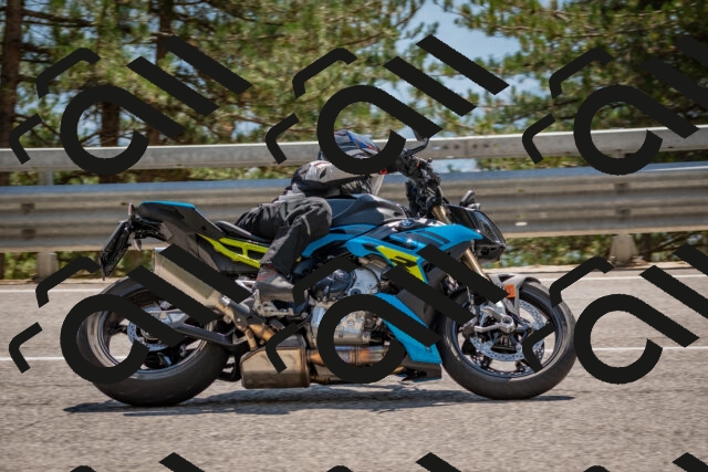 202508101432-DSC_4829_c4_