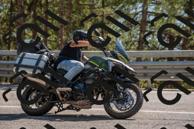 202508101517-DSC_5153_c4_