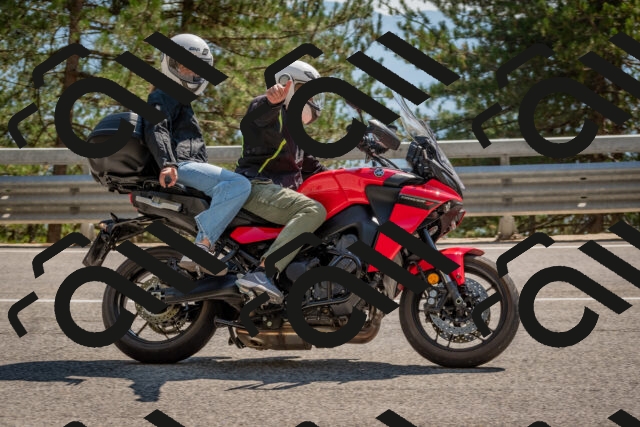 202508101521-DSC_5181_c4_