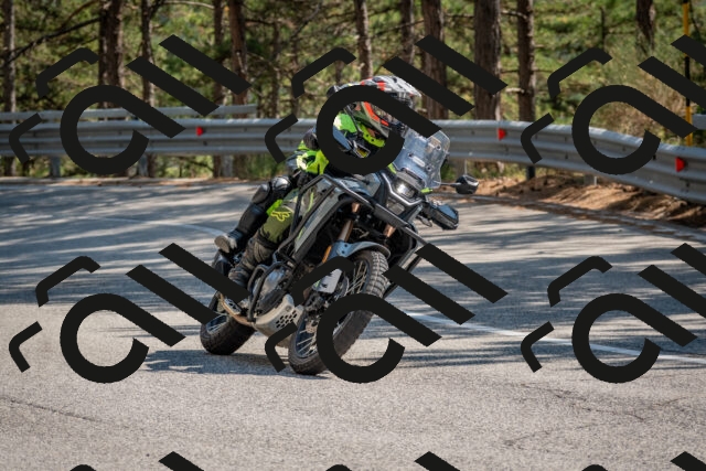 202508101523-DSC_5210_c4_