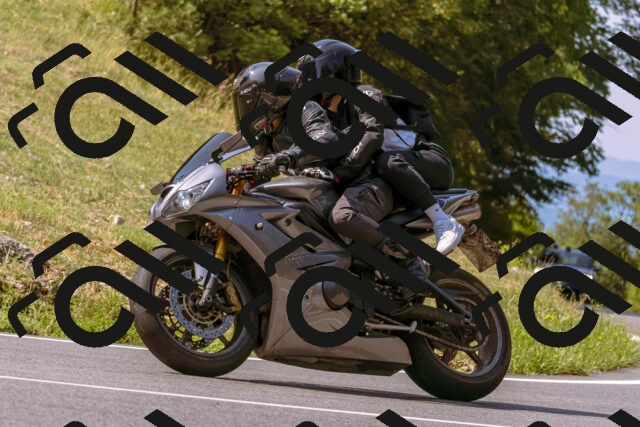 202508101050-_DSC6253_d1_