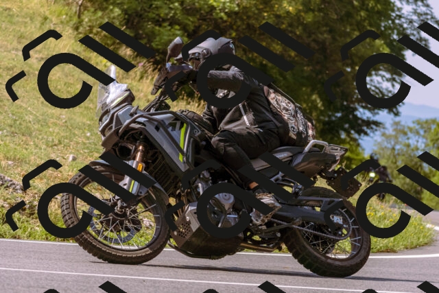 202508101051-_DSC6262_d1_