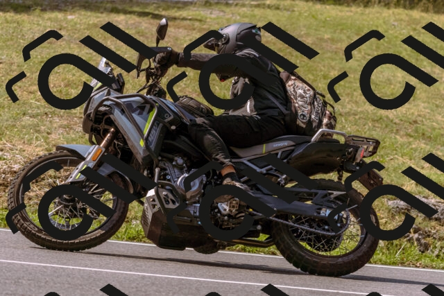 202508101051-_DSC6263_d1_