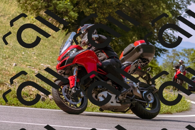 202508101053-_DSC6287_d1_