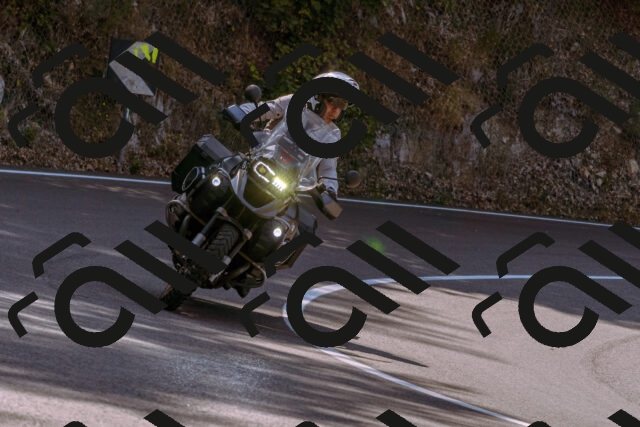 202508101054-_DSC6299_d1_