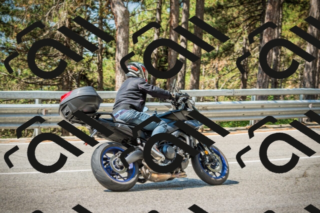 202508101108-DSC06068_c1_