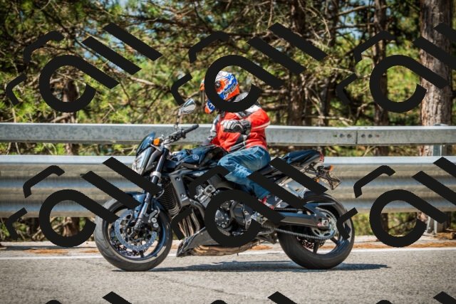 202508101110-DSC06083_c1_