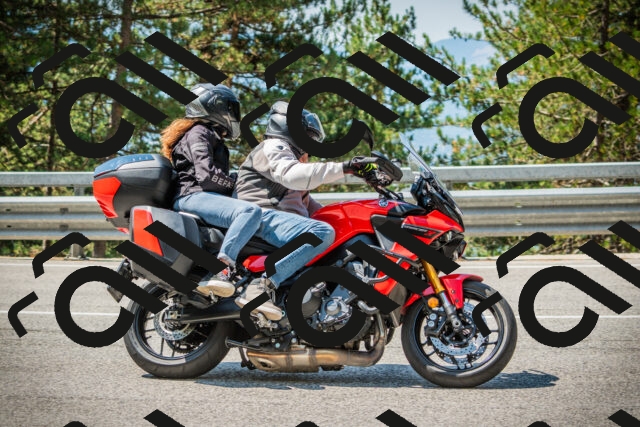 202508101130-DSC06401_c1_